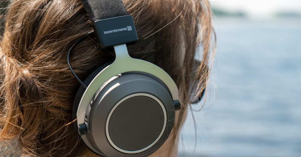 best wireless headphones bluetooth