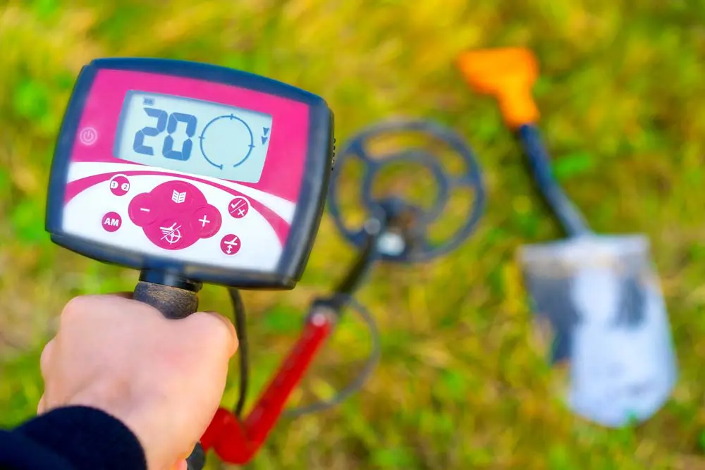 Testing a beginner metal detector